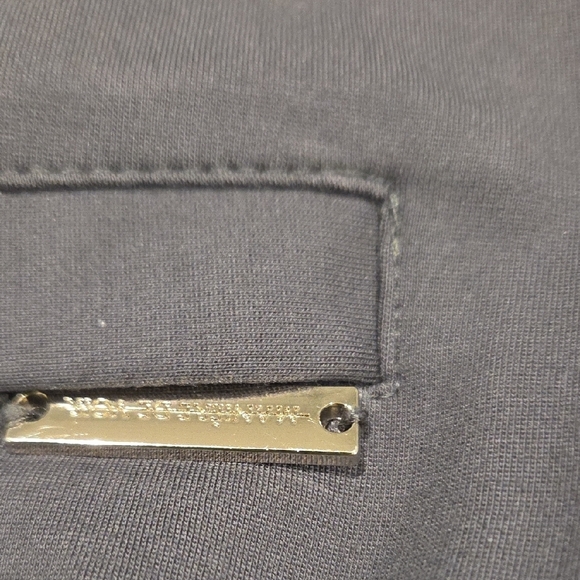 Maniere De Voir Gray Athletic Shorts Minimalist Design - Picture 3 of 4